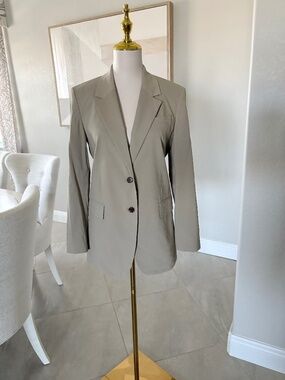 NWT Theory Soft Taupe Good Crunch Blazer